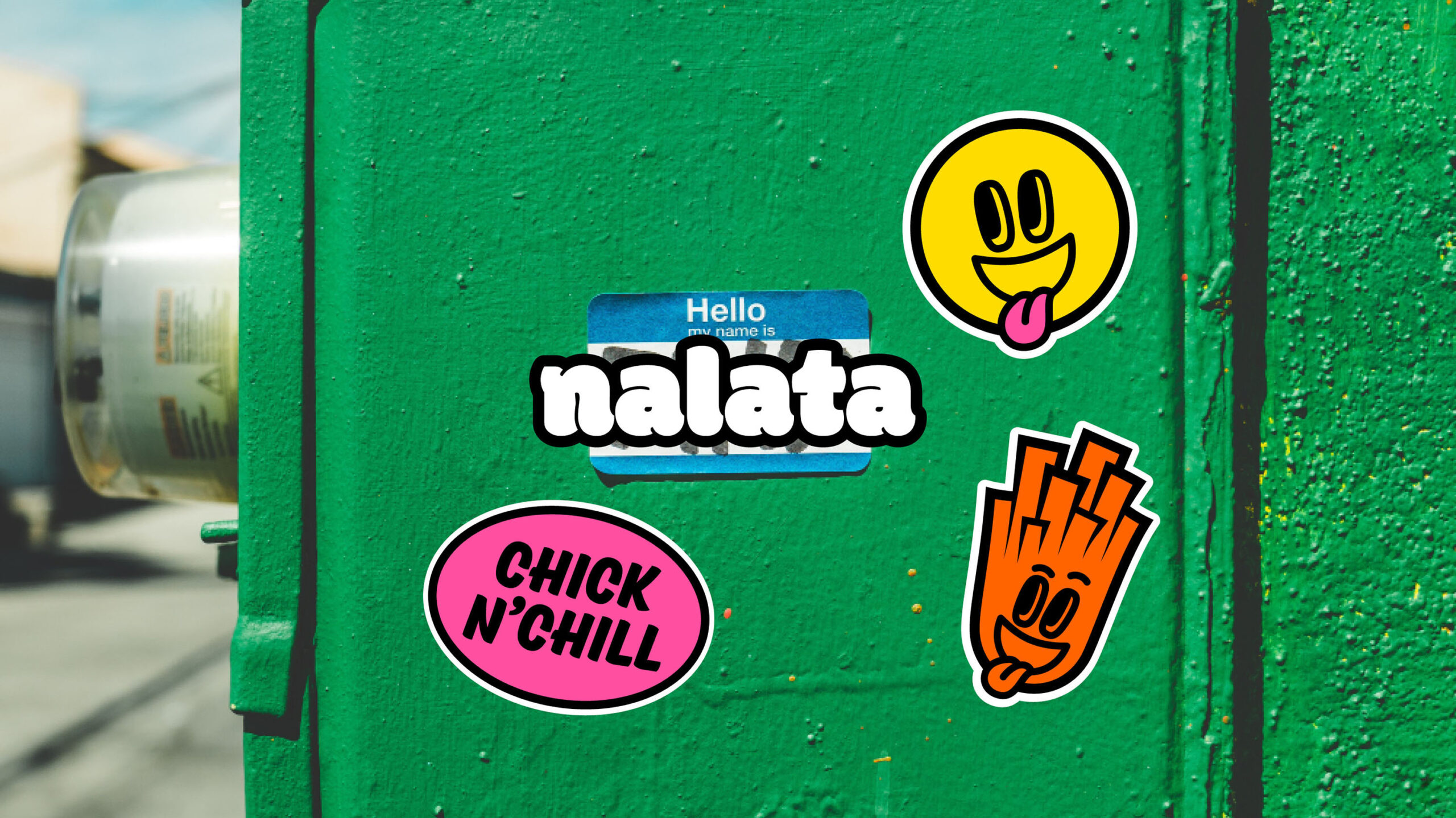 Logo Nalata sur une image de frites